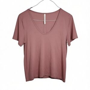 Babaton Mauve V-Neck T-Shirt Size Large
